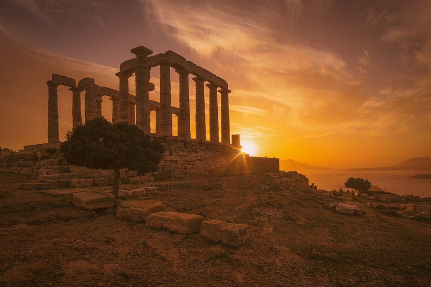 Великден на очарователната Атинска Ривиера