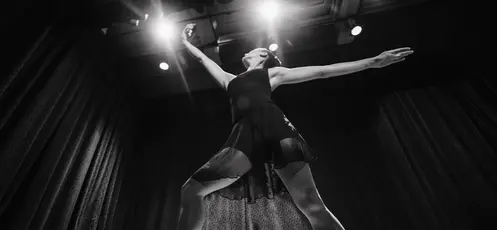 Absolut подкрепя трансформациите на бг таланти