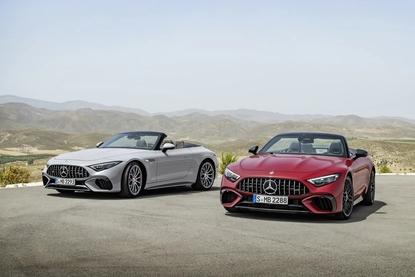 С началото на сезона на кабриолетите започват и продажбите на Mercedes-AMG SL