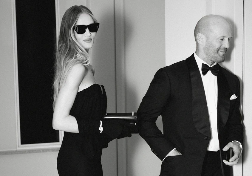 Роузи & Джейсън: заведи ме в Кан и ме обичай