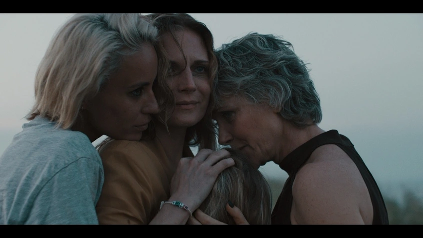 Новият сериал на БНТ „Те, вълните“ с премиера на 5 април по БНТ 1 