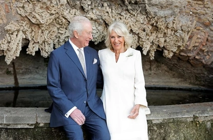 Royal dolce vita: Чарлз и Камила отпразнуваха годишнината си в Италия