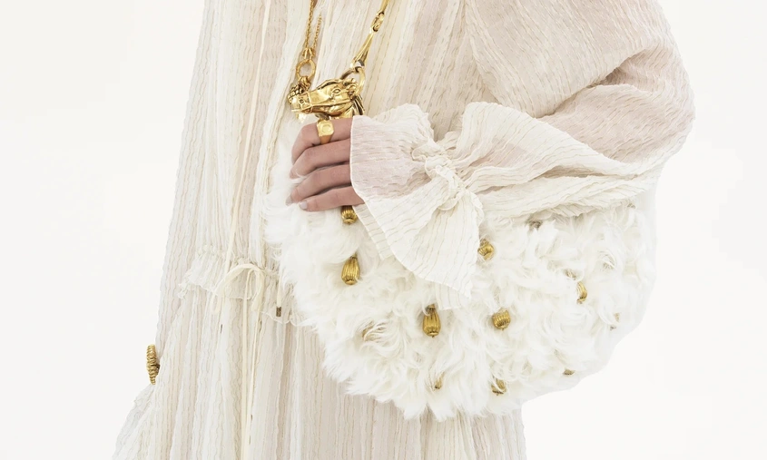 Ръководство за избор на съвършената бяла чанта