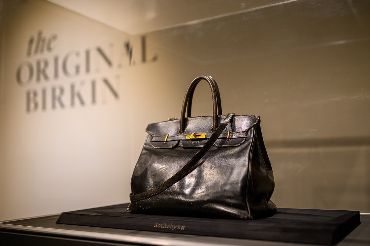 Оригиналната чанта Birkin продадена на търг за 8,6 млн. евро