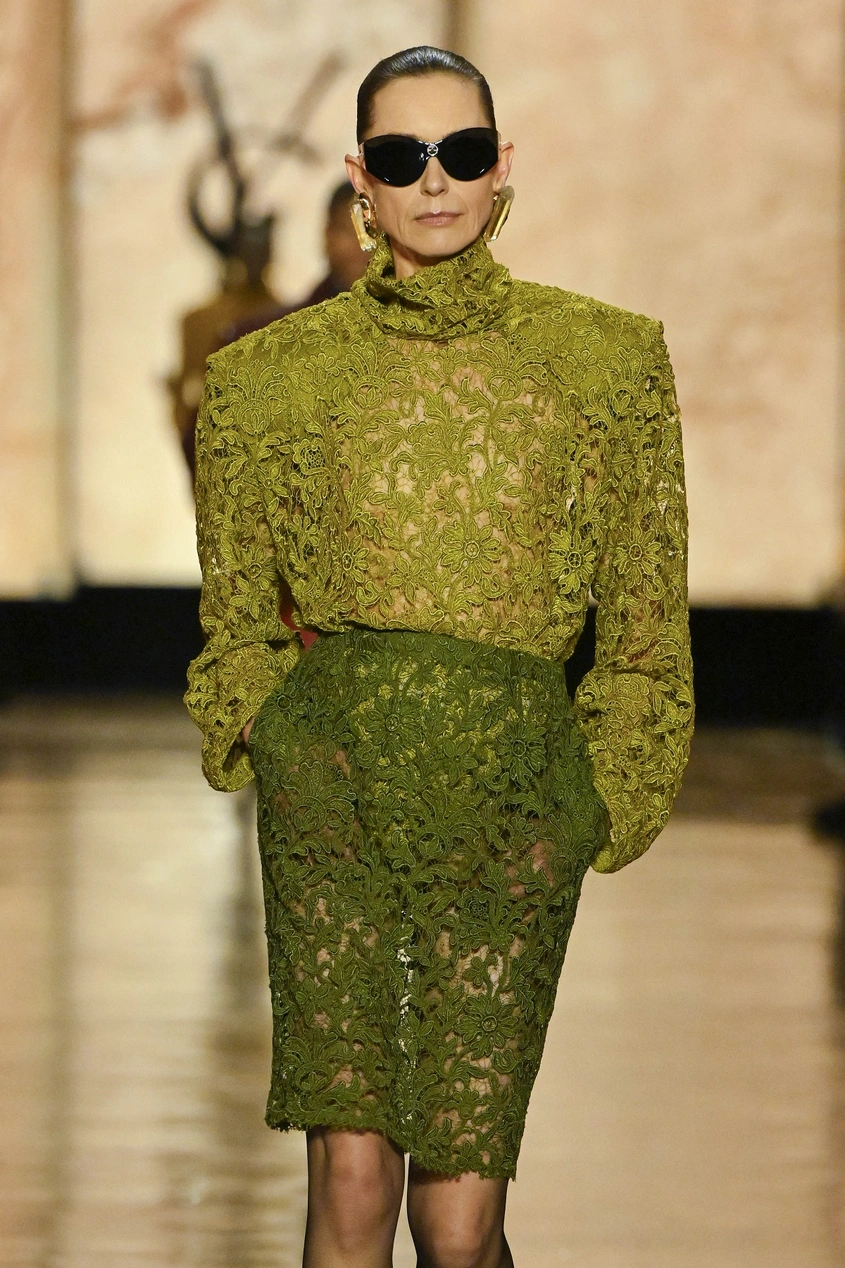 Кои са най-популярните цветове за есента на 2025 г.?