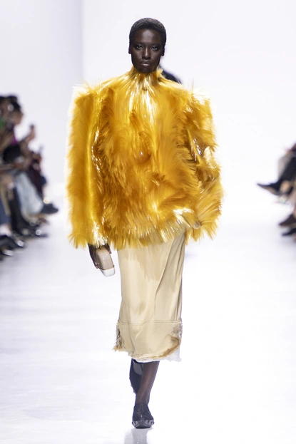 Bottega Veneta пролет/лято 2026: Изкуство в тъканта