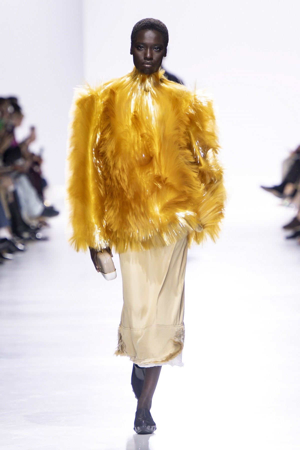 Bottega Veneta пролет/лято 2026: Изкуство в тъканта