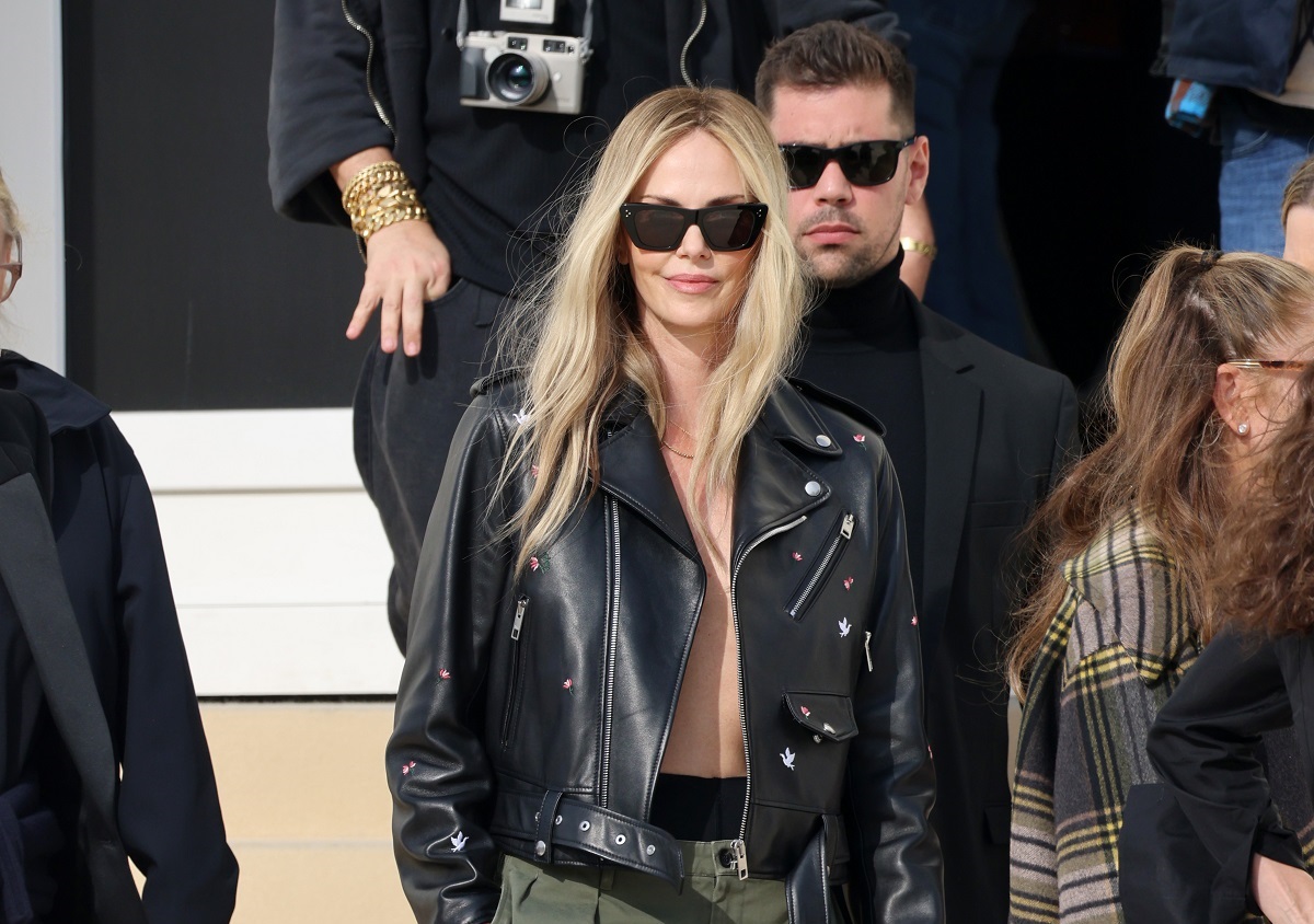 Чарлийз Терон и Джони Деп на ревюто на Christian Dior в Париж