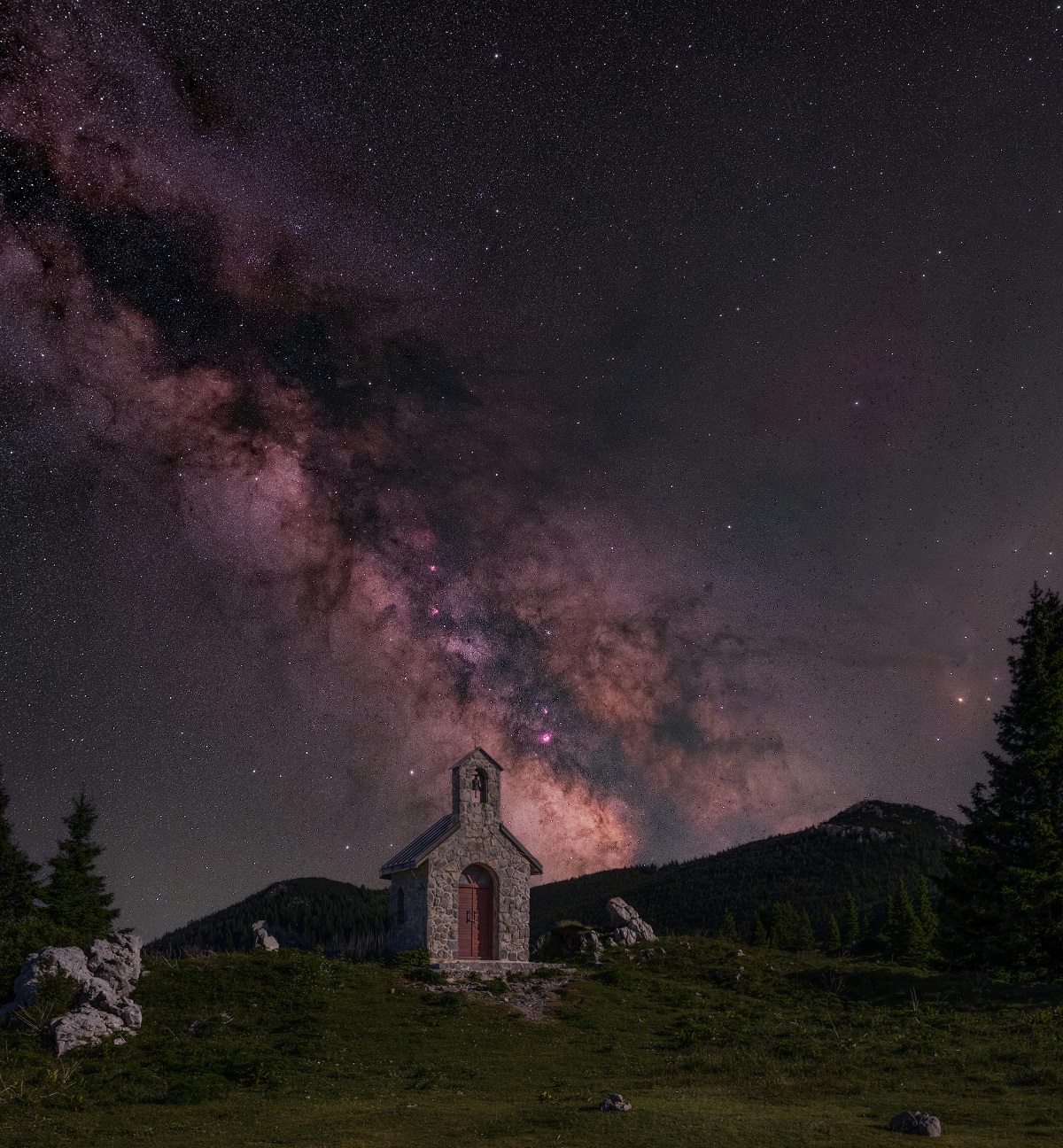 Метеорният дъжд Геминиди: небесният спектакъл и неговото послание към всяка зодия