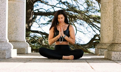 Молитвата – мостът между земята и небето