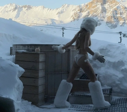 Месечният хороскоп на High View Art за януари 2026 година