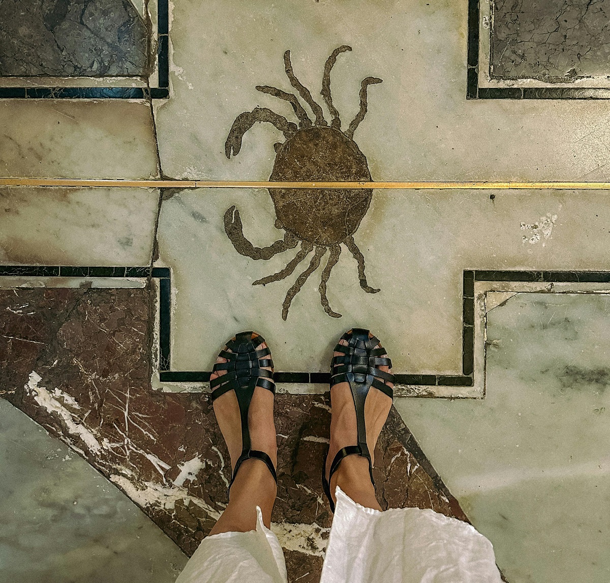 12 зодиакални знака и 12 блестящи начина да си саботираш живота