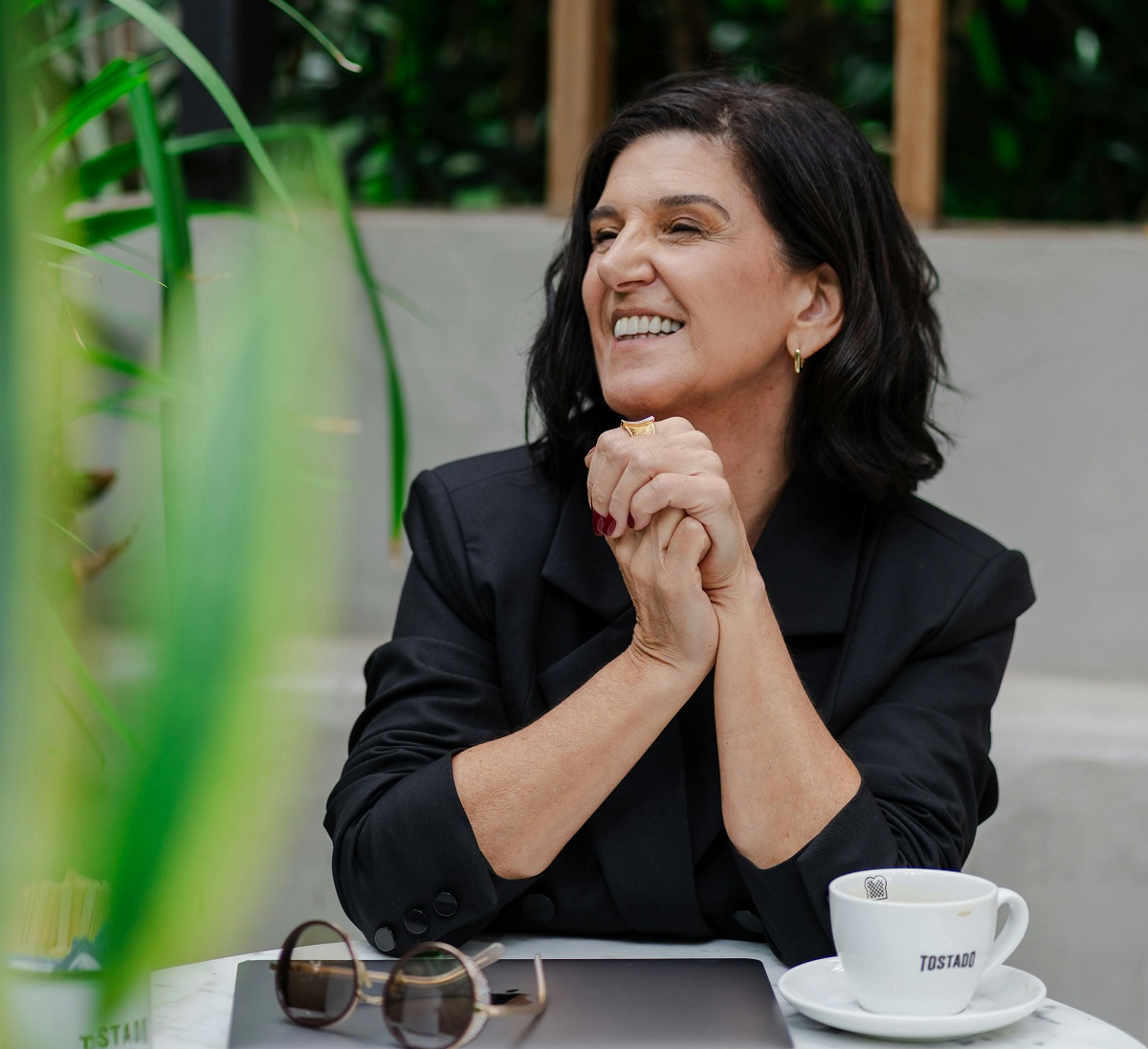 Силата на утвържденията – как позитивните мисли променят решенията и навиците