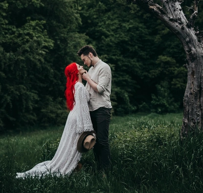 Моногамията - остарял идеал или съзнателен бунт в епохата на избора?