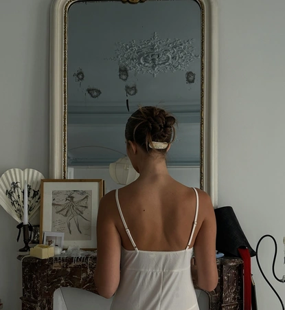 3 зодии, които избират тишината пред тълпата