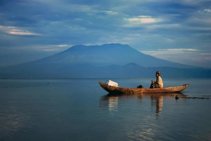 Силата на думите: Философията на убеждението в свят, който слуша внимателно