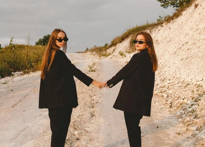 Защо всички мразят Близнаците, но тайно искат да са като тях