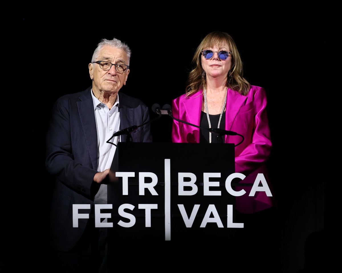 Tribeca 2026 стартира с документалния филм ''Earth, Wind & Fire'' и остри думи на Робърт Де Ниро срещу Тръмп